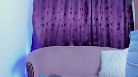 sashaheaven_ online show from 15, 1, 2025