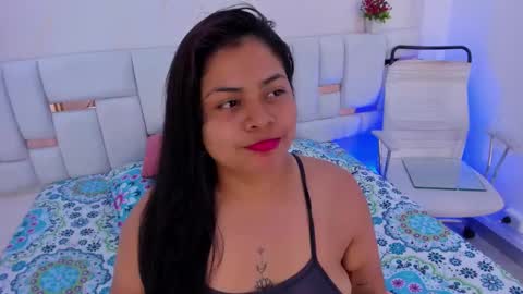 Manuela  online show from 7, 10, 2025