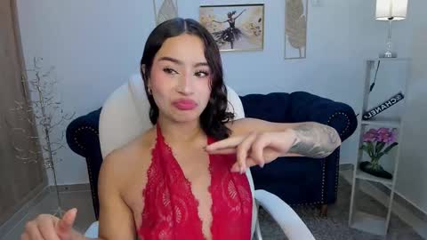 Snapshot of saskia_litt chatting on 22, 10, 2025 saskia litt online show from 22, 10, 2025