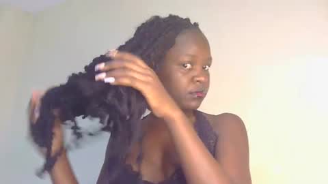 sexxy one online show from 28, 6, 2026