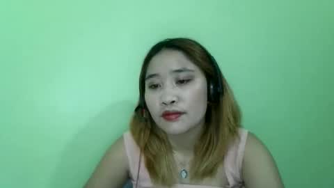 Snapshot of sassyreg chatting on 18, 4, 2026 SweetButPsychoo online show from 18, 4, 2026