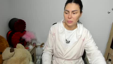 sassytiff online show from 17, 4, 2026