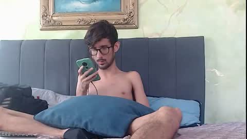 sasuke_bigcock online show from 10, 7, 2026
