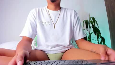     online show from 23, 12, 2025