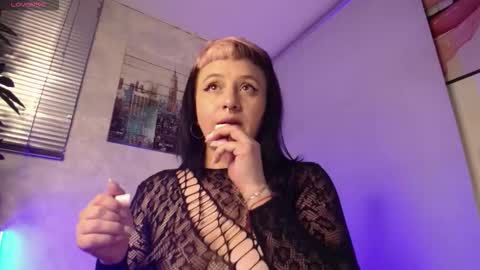 Amapola online show from 24, 9, 2025