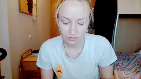 Satinqueen90 online show from 1, 12, 2025