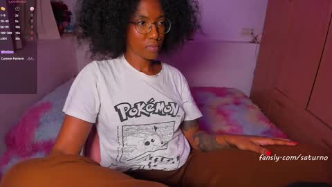 Snapshot of saturno_vibes chatting on 22, 10, 2025 saturno_vibes online show from 22, 10, 2025