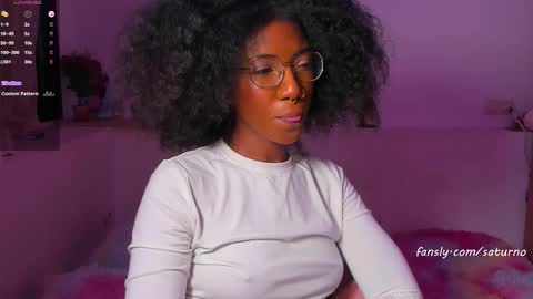 Snapshot of saturno_vibes chatting on 24, 10, 2025 saturno_vibes online show from 24, 10, 2025