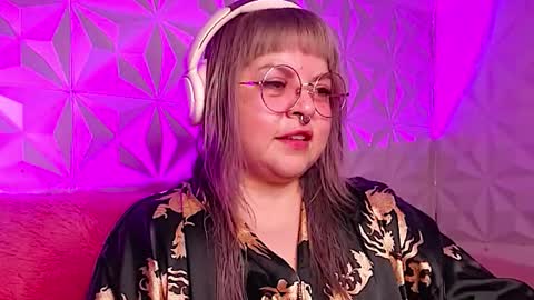 Gina George online show from 14, 11, 2025