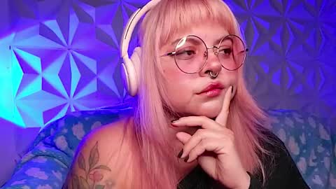 Gina George online show from 16, 4, 2026