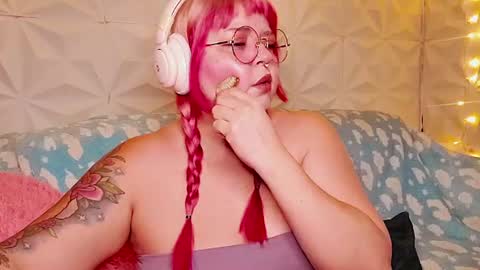 Snapshot of satyn_doll chatting on 23, 6, 2026 Gina George online show from 23, 6, 2026