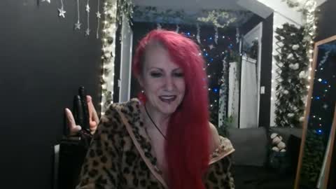 SaucySky online show from 19, 1, 2025