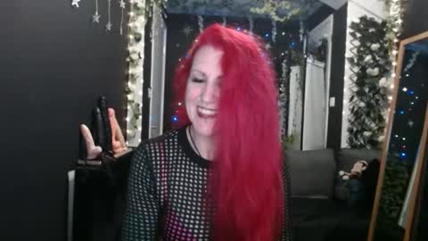 SaucySky online show from 22, 1, 2025