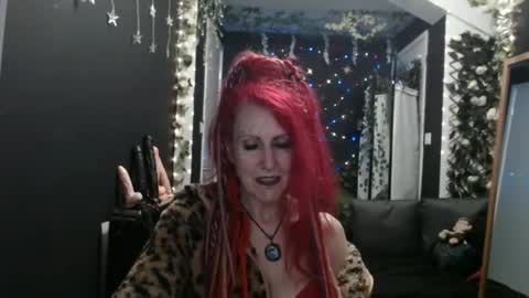 SaucySky online show from 10, 2, 2025