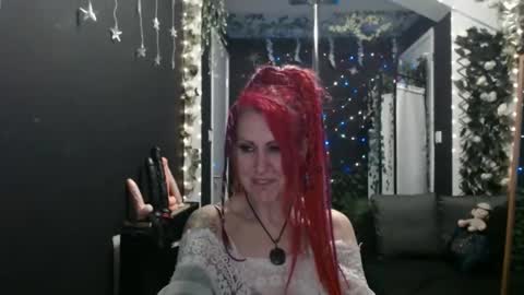 SaucySky online show from 18, 2, 2025