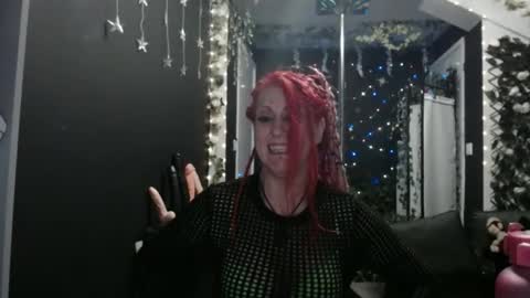 SaucySky online show from 1, 3, 2025