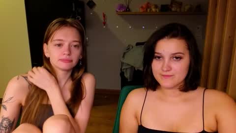 Snapshot of sav_anna chatting on 14, 9, 2025 LUNA and ANNA online show from 14, 9, 2025