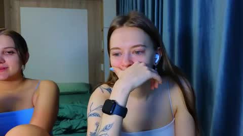 LUNA and ANNA    online show from 14, 12, 2025