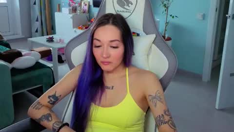 Ariel online show from 8, 4, 2026