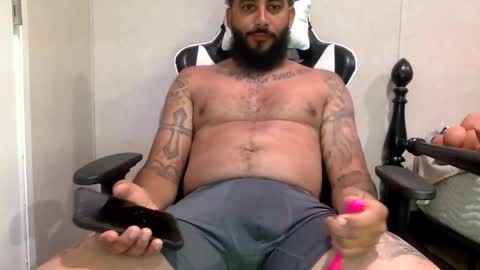 savagebullxxx online show from 19, 4, 2026