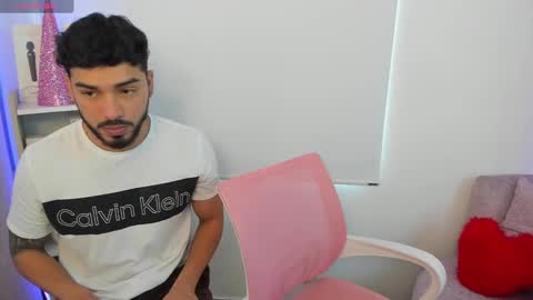 Snapshot of savagesweethearts chatting on 30, 12, 2024 savagesweethearts online show from 30, 12, 2024