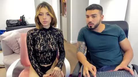 Snapshot of savagesweethearts chatting on 2, 3, 2025 savagesweethearts online show from 2, 3, 2025