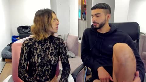 Snapshot of savagesweethearts chatting on 5, 3, 2025 savagesweethearts online show from 5, 3, 2025