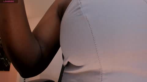 S a v a n n a h  online show from 15, 9, 2025