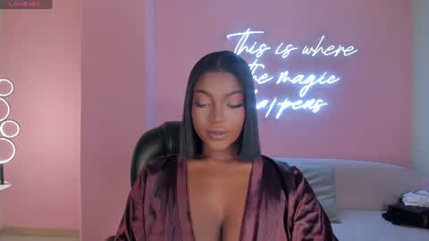 Snapshot of savannahstorm_ chatting on 18, 6, 2026 S a v a n n a h online show from 18, 6, 2026