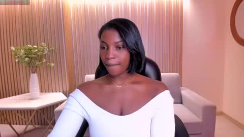 Snapshot of savannahstorm_ chatting on 15, 7, 2026 S a v a n n a h online show from 15, 7, 2026