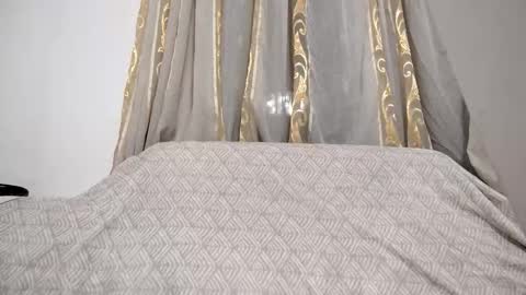 Snapshot of savannakoshiol chatting on 30, 10, 2025 Aiko online show from 30, 10, 2025