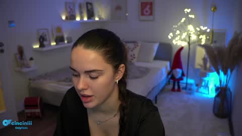 Naomi online show from 21, 12, 2024