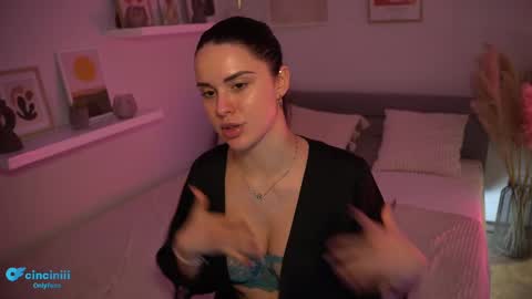 Naomi online show from 26, 2, 2025