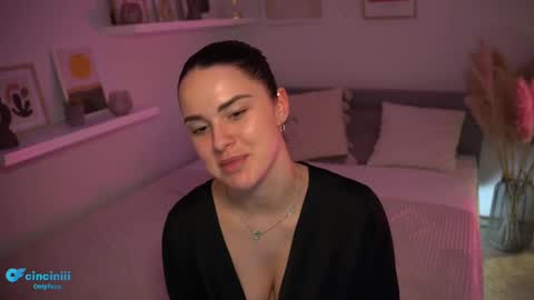 Naomi online show from 27, 2, 2025