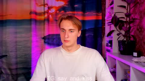 Say and kiss online show from 11, 12, 2024