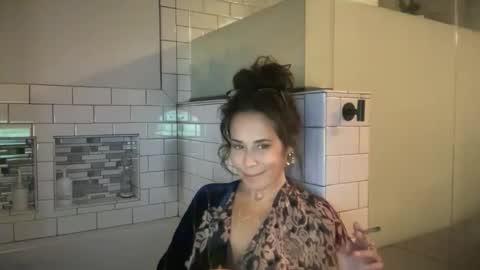 Snapshot of sayplsgdgrl chatting on 1, 11, 2025 Good Girls Say Please...and Thank You online show from 1, 11, 2025