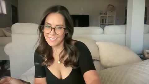 Snapshot of sayplsgdgrl chatting on 15, 12, 2025 Good Girls Say Please...and Thank You online show from 15, 12, 2025