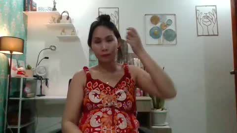 scarlett. online show from 8, 1, 2025