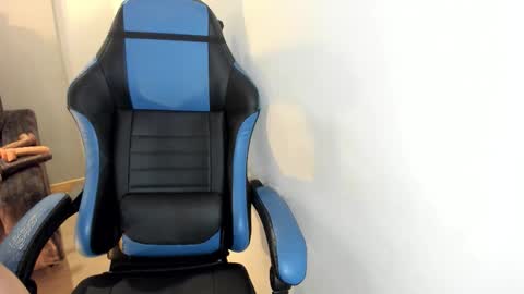 Snapshot of scarbadgirl_ chatting on 24, 11, 2025 scarbadgirl_ online show from 24, 11, 2025