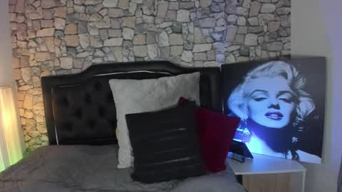 Scarlat Diamond  online show from 12, 10, 2025