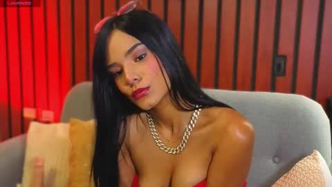 Scarlett Collins online show from 23, 10, 2025