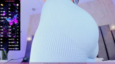 Snapshot of scarleett_johansson chatting on 2, 3, 2025 Scarlett online show from 2, 3, 2025