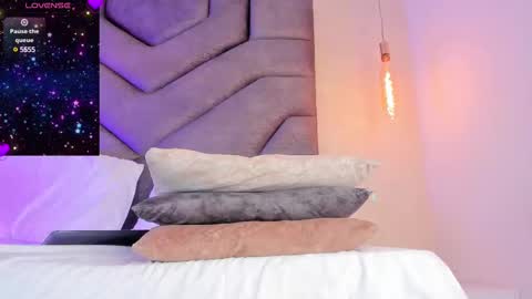 Snapshot of scarleett_johansson chatting on 6, 3, 2025 Scarlett online show from 6, 3, 2025