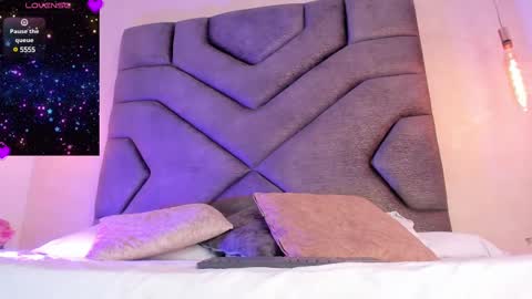 Snapshot of scarleett_johansson chatting on 8, 3, 2025 Scarlett online show from 8, 3, 2025