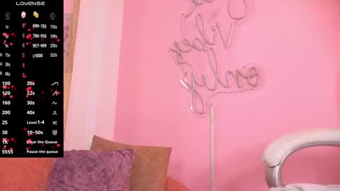 Snapshot of scarleett_johansson chatting on 9, 11, 2025 Scarlett online show from 9, 11, 2025