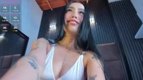 Snapshot of scarlet__jones_ chatting on 26, 5, 2026 scarlet__jones_ online show from 26, 5, 2026
