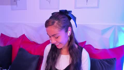 Scarlet online show from 19, 3, 2026