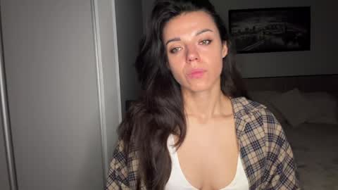 Sophie online show from 4, 6, 2026