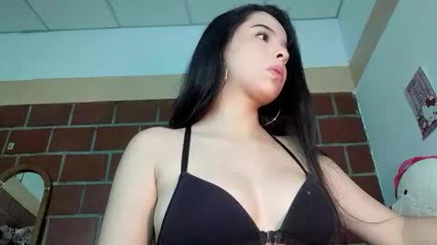 Snapshot of scarlet_muse18 chatting on 2, 5, 2026 scarlet_muse18 online show from 2, 5, 2026