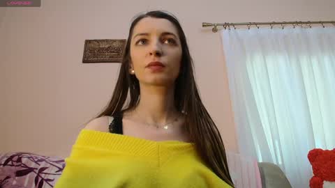 Snapshot of scarlet_rosse chatting on 1, 5, 2026 Scarlet online show from 1, 5, 2026